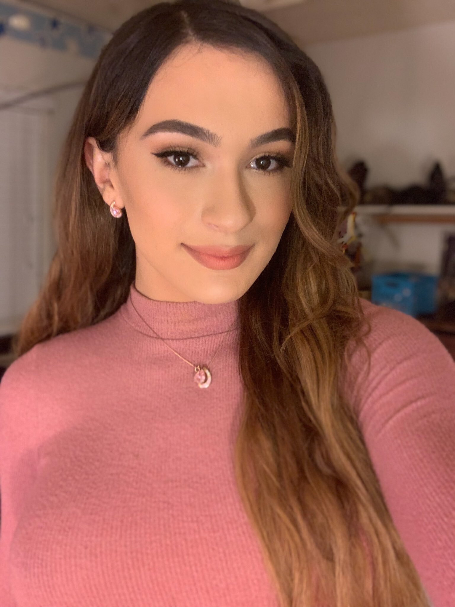 Petite ts stretched to the max - andylynn payne