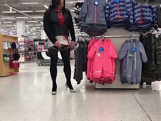 Crossdresser public exposure in supermarket